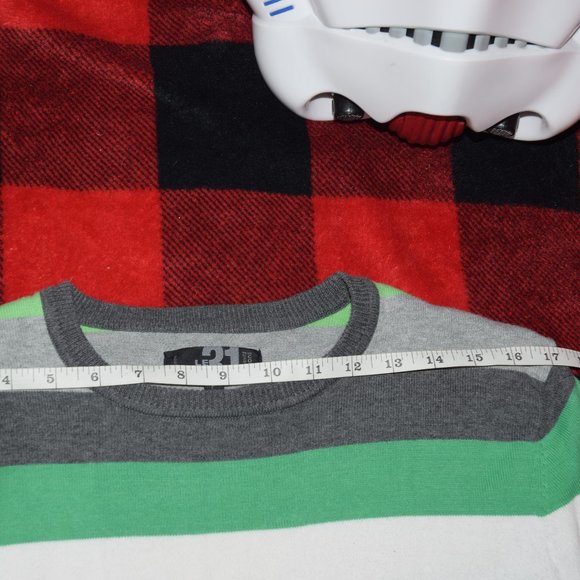 Green lined sweather - Picture 4 of 6